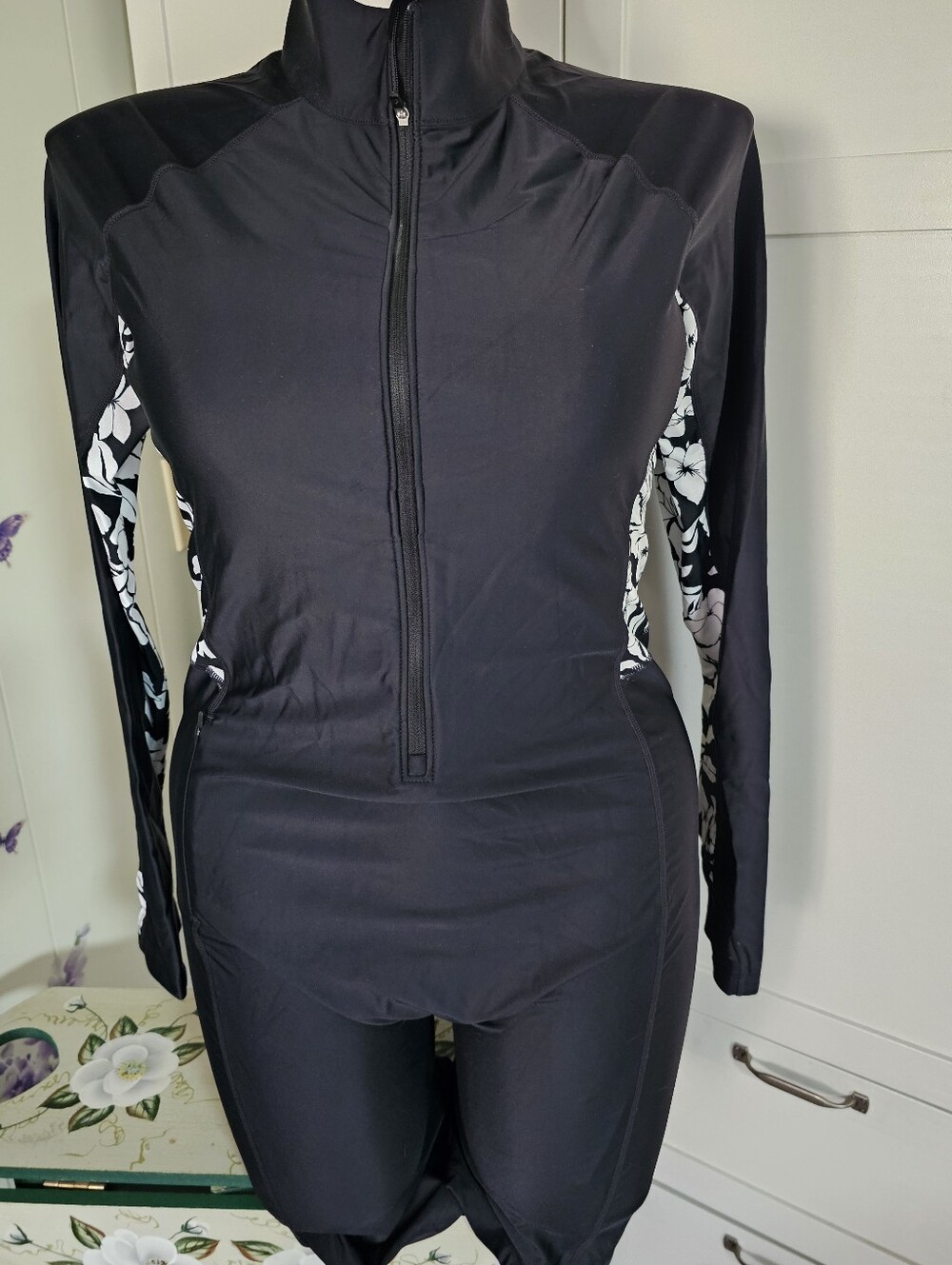 Coolibar Alana Knee Length Swimsuit XL 14-16 NWOT Black Floral One Piece UPF 50+